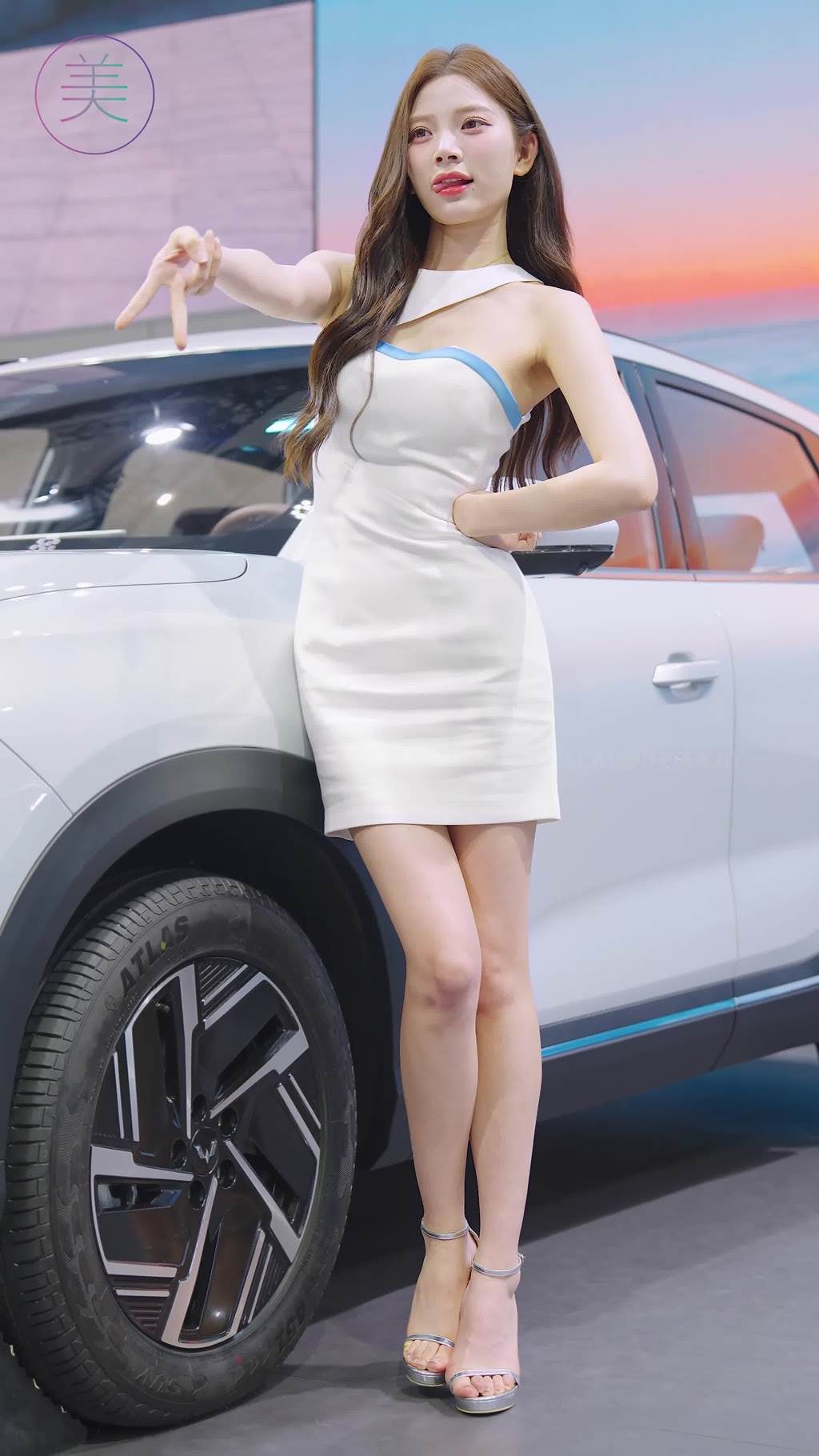 图片[29]-NO.1569 2024 广州车展 网红美女车模 beautyleg LOOKBOOK 25[30P] – 速更版-美库