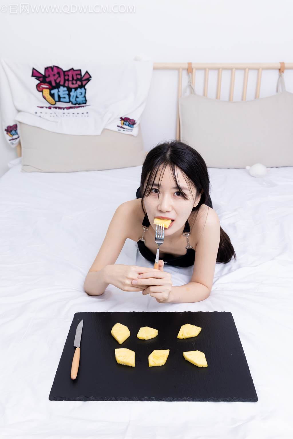 图片[33]-物恋传媒 NO.2486 菜菜-高跟鞋、厚黑丝、裸足(1)[130P] – 速更版-美库