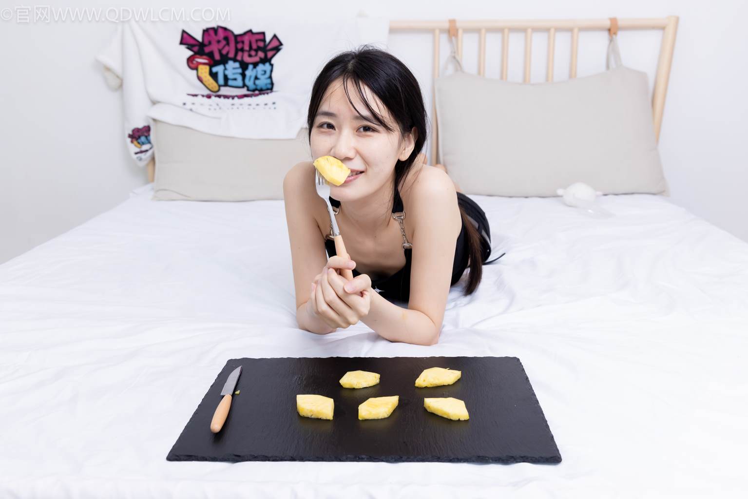 图片[34]-物恋传媒 NO.2486 菜菜-高跟鞋、厚黑丝、裸足(1)[130P] – 速更版-美库