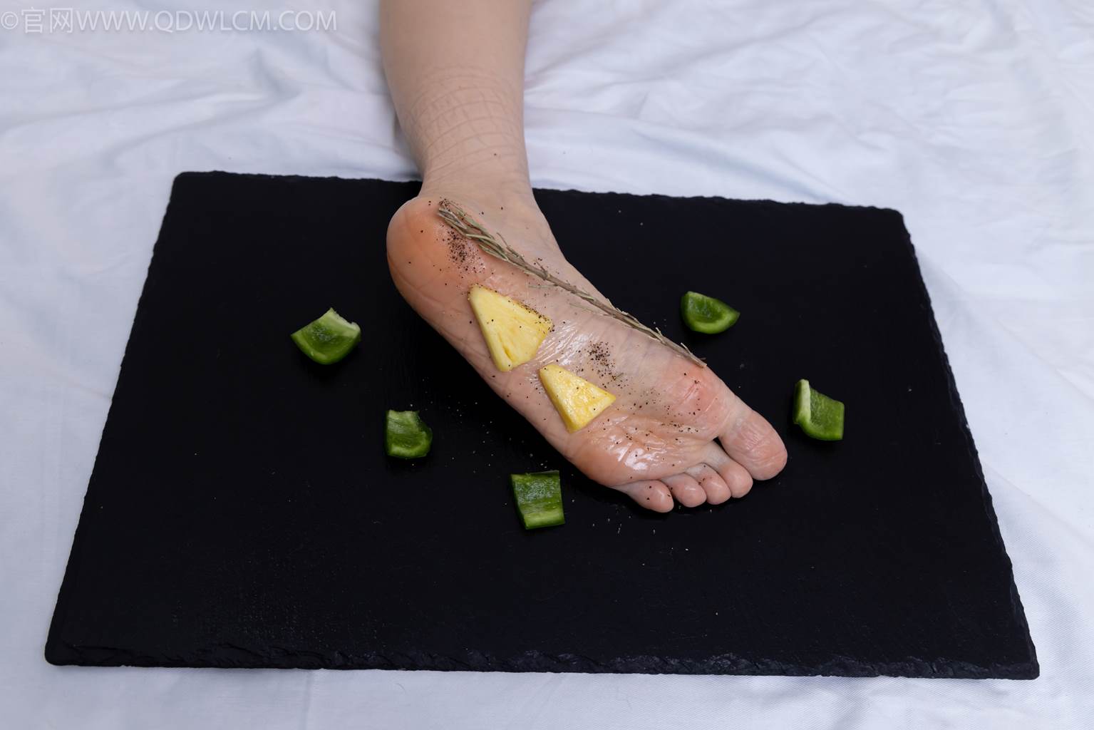 图片[54]-物恋传媒 NO.2486 菜菜-高跟鞋、厚黑丝、裸足(1)[130P] – 速更版-美库