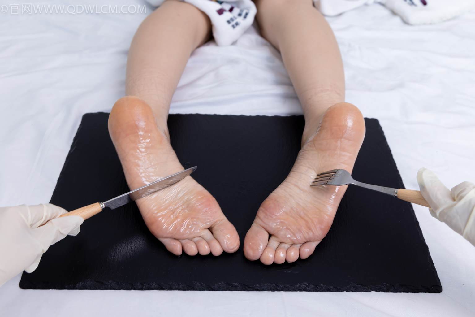 图片[63]-物恋传媒 NO.2486 菜菜-高跟鞋、厚黑丝、裸足(1)[130P] – 速更版-美库