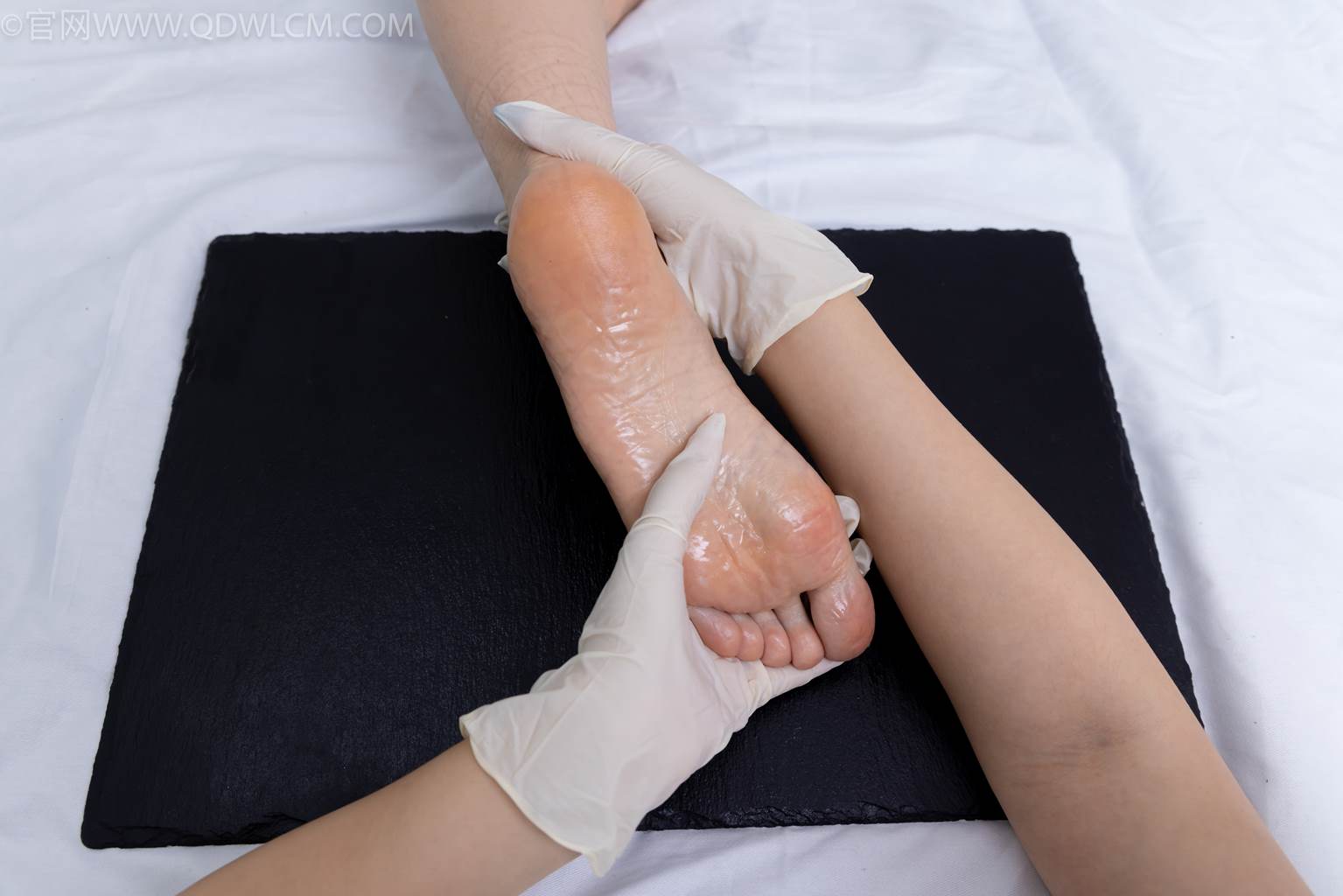 图片[90]-物恋传媒 NO.2486 菜菜-高跟鞋、厚黑丝、裸足(1)[130P] – 速更版-美库