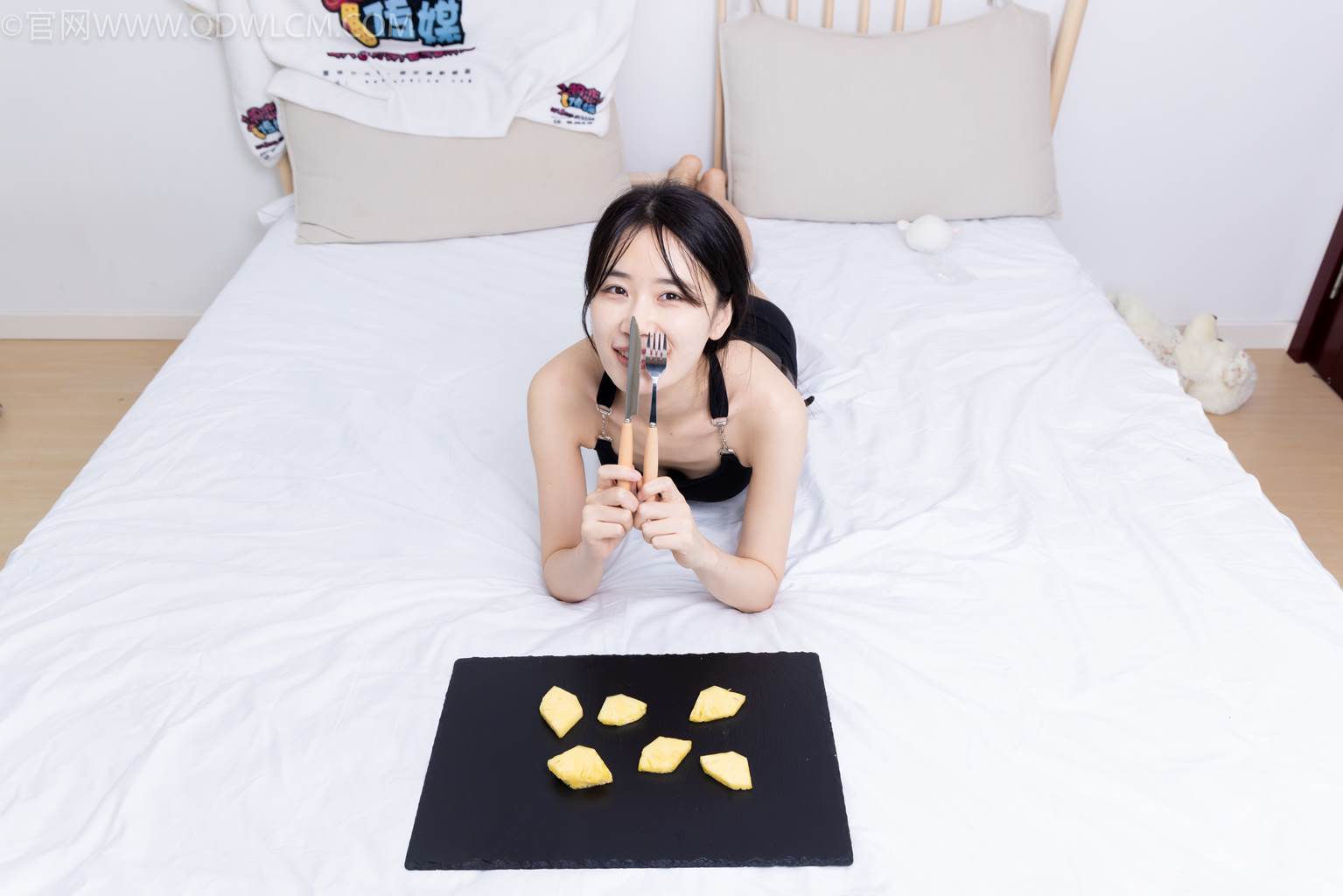 图片[71]-物恋传媒 NO.2486 菜菜-高跟鞋、厚黑丝、裸足(2)[129P] – 速更版-美库