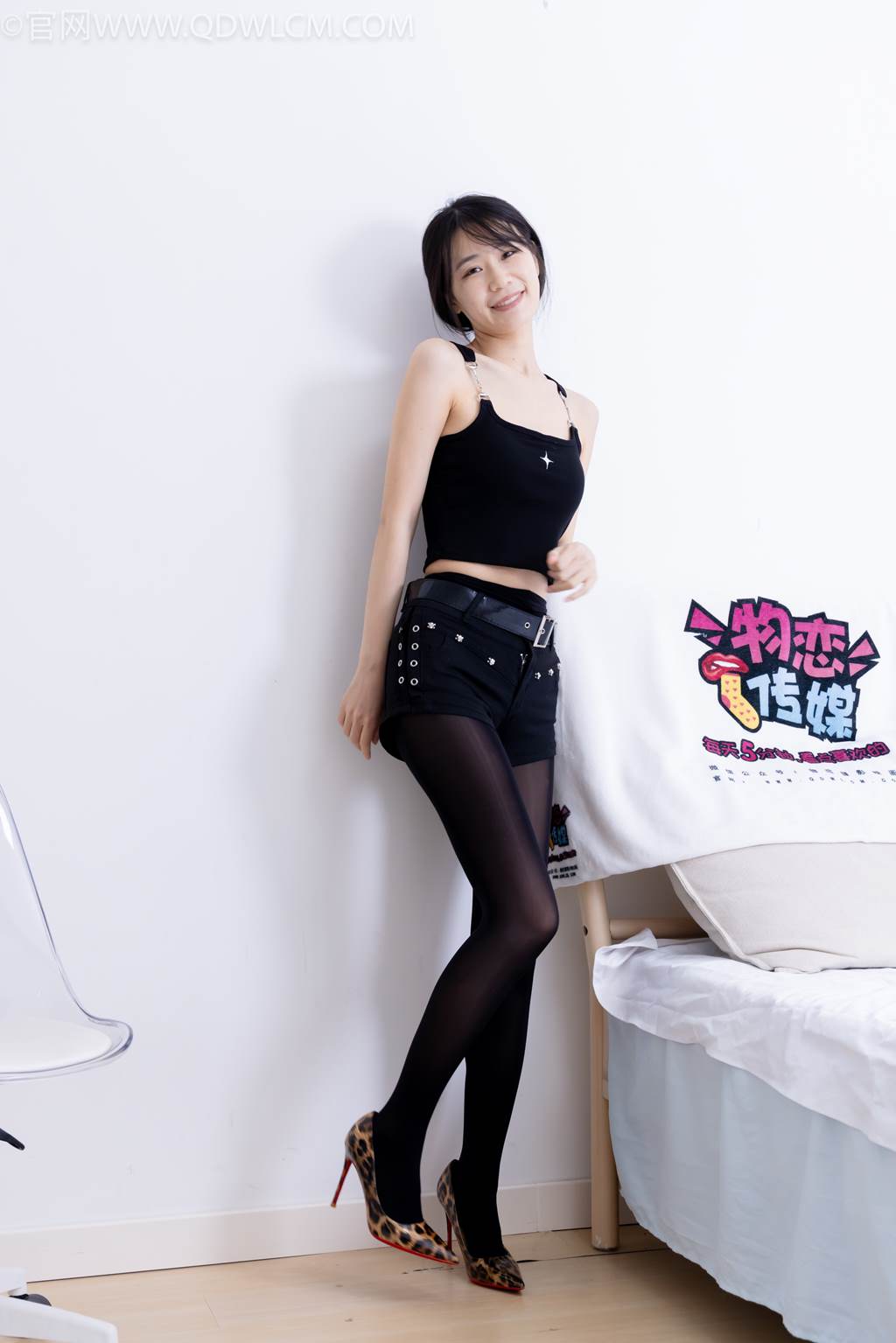 图片[122]-物恋传媒 NO.2486 菜菜-高跟鞋、厚黑丝、裸足(2)[129P] – 速更版-美库