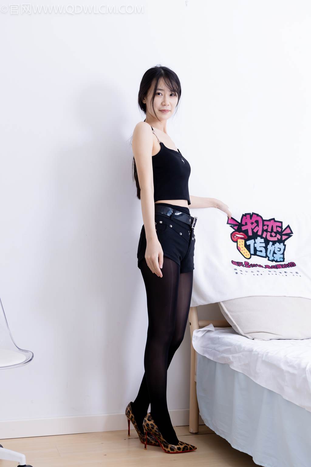 图片[125]-物恋传媒 NO.2486 菜菜-高跟鞋、厚黑丝、裸足(2)[129P] – 速更版-美库