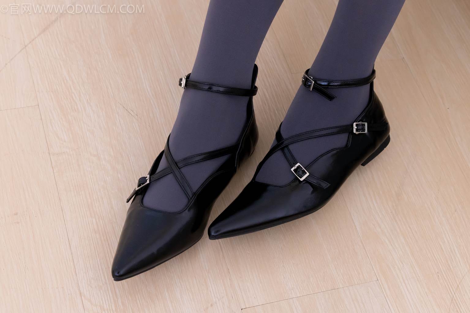 图片[18]-物恋传媒 NO.2487 恬恬-高跟鞋、厚灰丝、老头乐挠脚剧情(1)[65P] – 速更版-美库