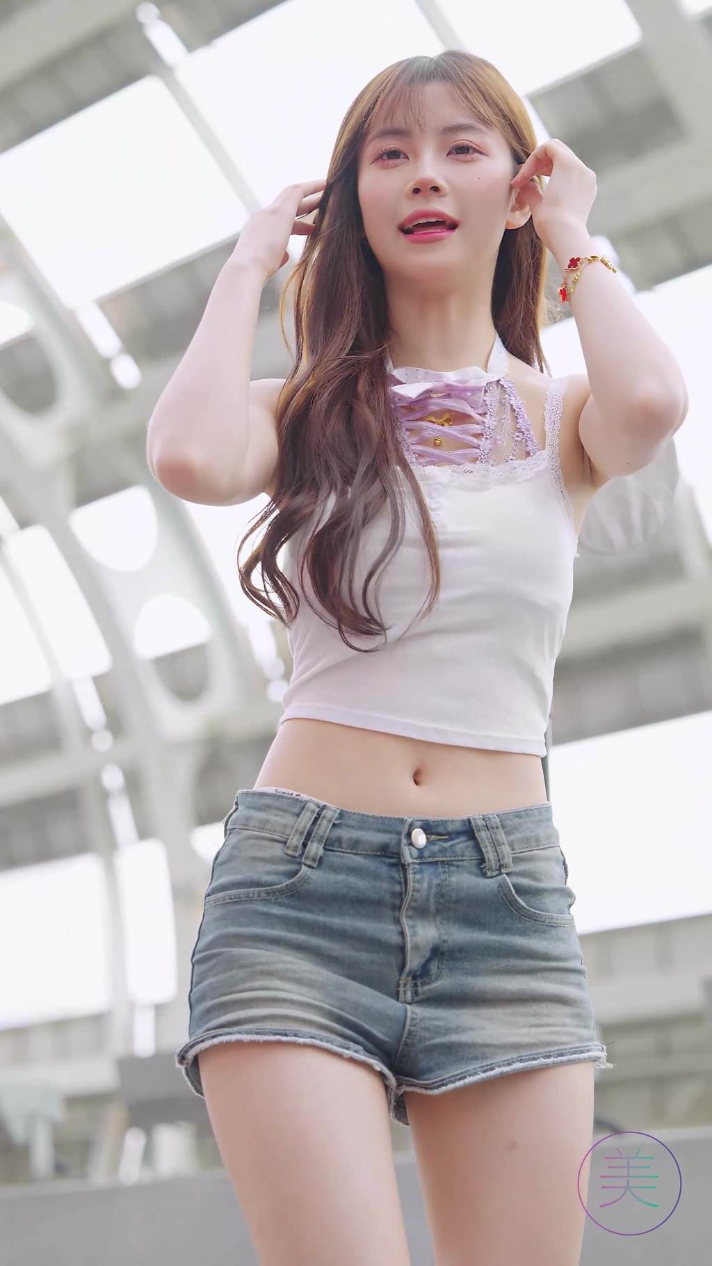 图片[23]-NO.1571 2024 广州车展 网红美女车模 beautyleg LOOKBOOK 27[30P] – 速更版-美库