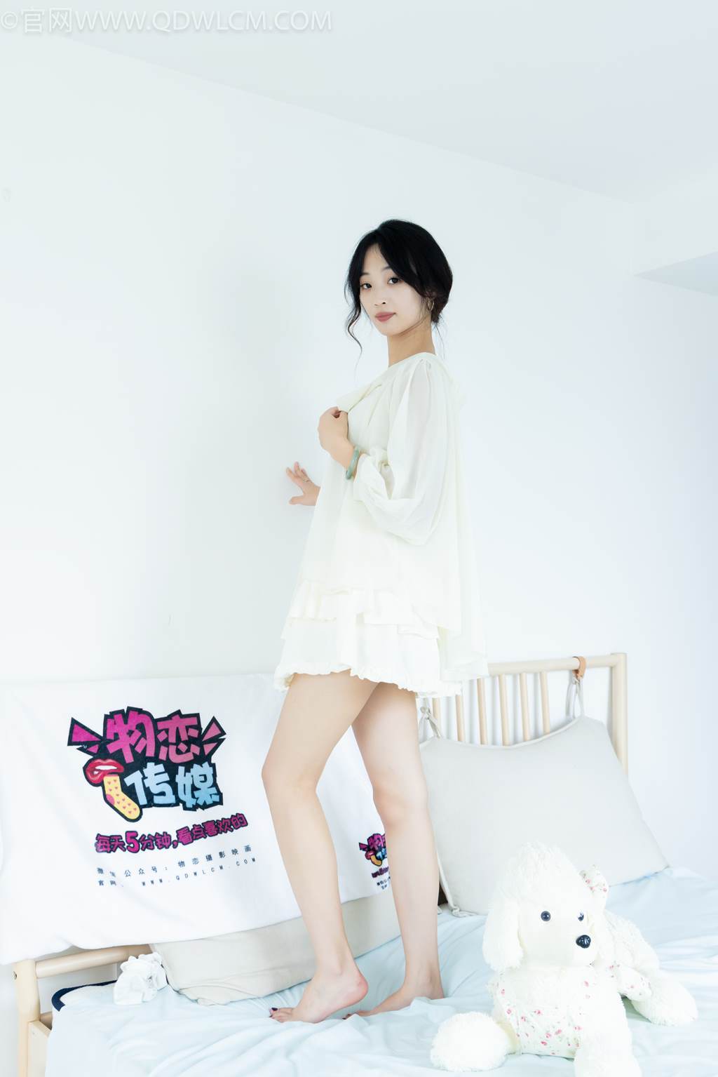 图片[130]-物恋传媒 NO.2489 南南-板鞋、白棉袜、裸足[150P] – 速更版-美库