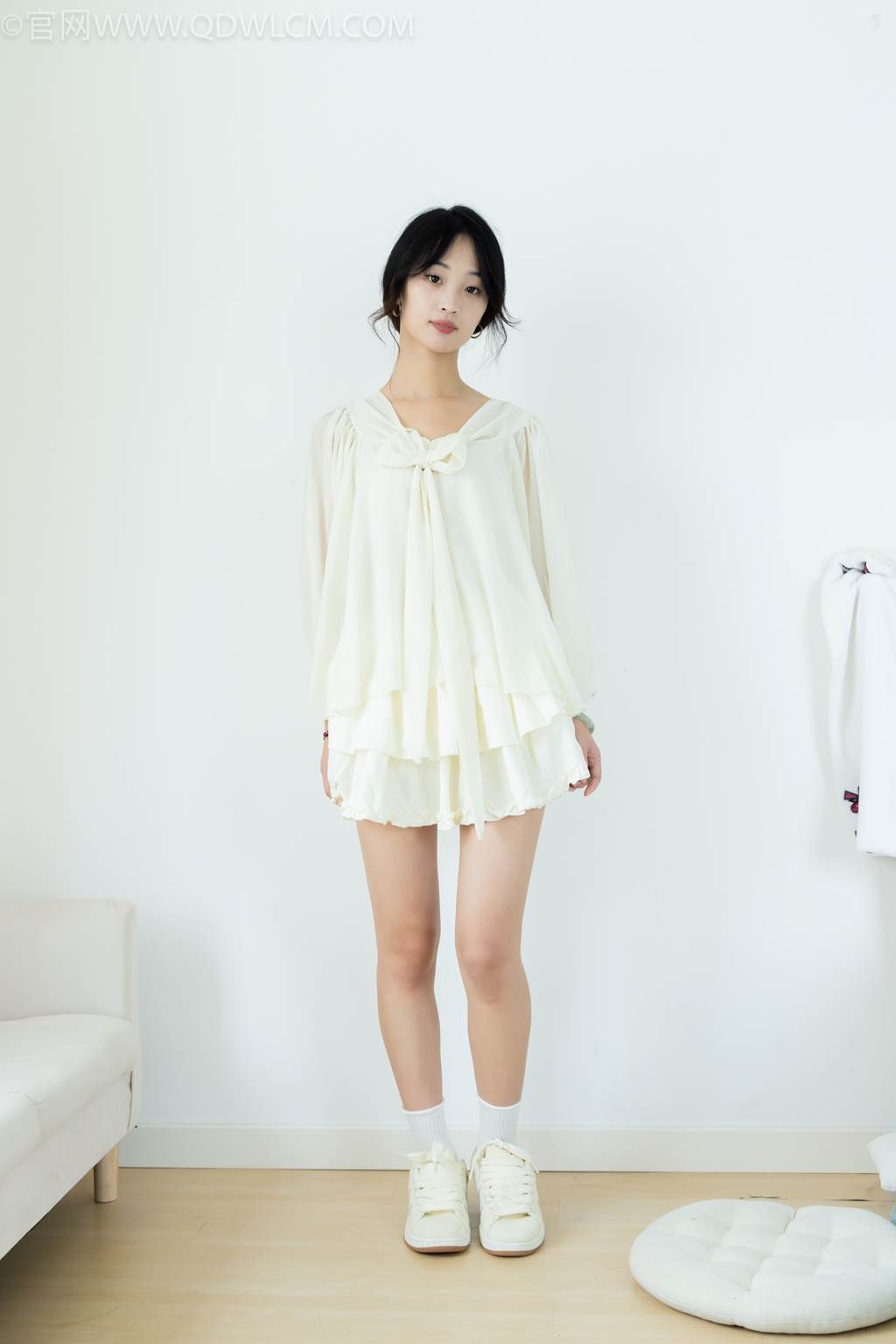 图片[144]-物恋传媒 NO.2489 南南-板鞋、白棉袜、裸足[150P] – 速更版-美库