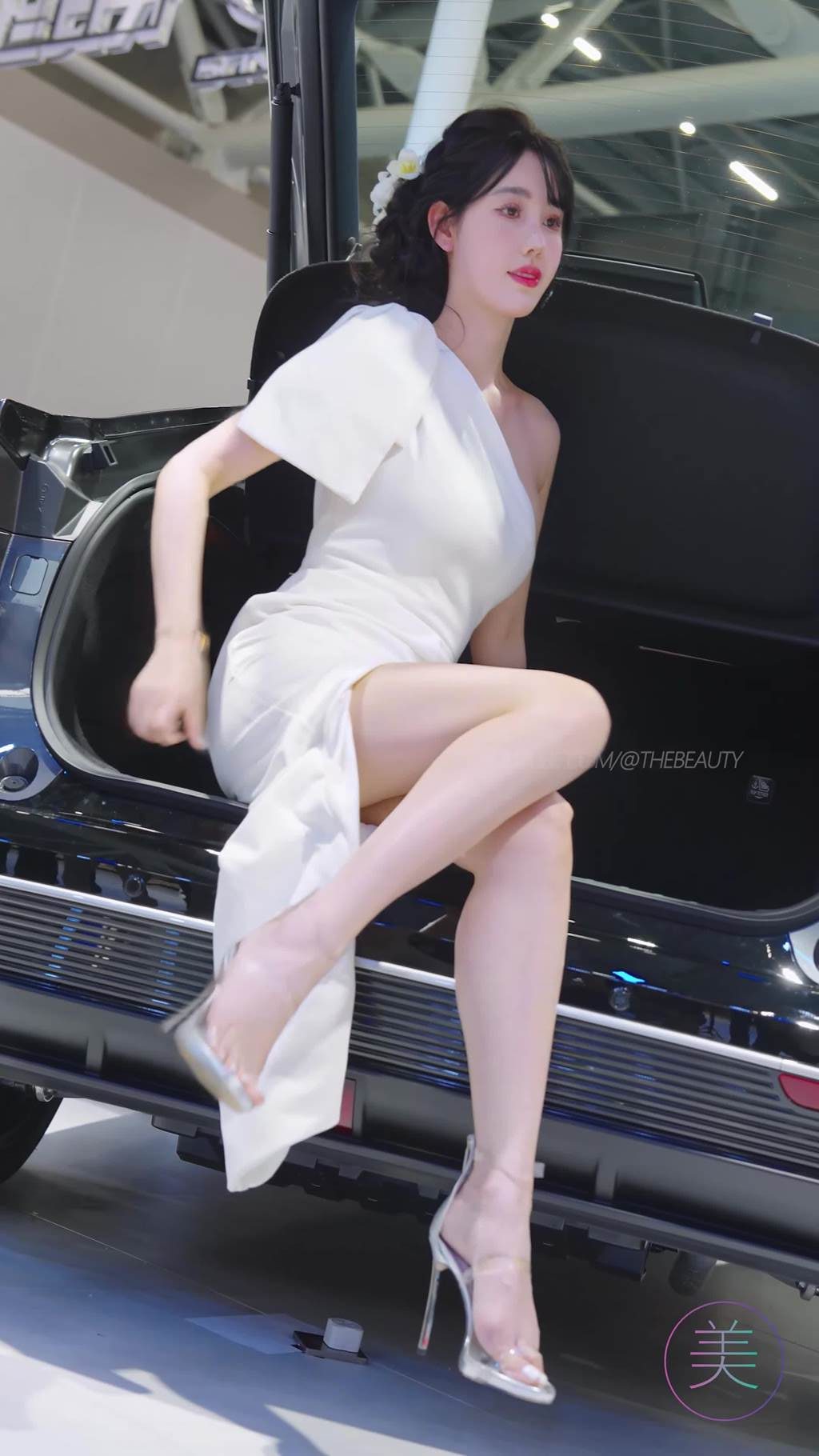 图片[22]-NO.1576 2024 广州车展 网红美女车模 beautyleg LOOKBOOK 32[30P] – 速更版-美库