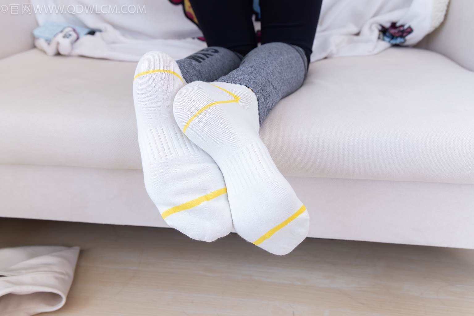 图片[19]-物恋传媒 NO.2490 茯苓-长靴、白棉袜、裸足[140P] – 速更版-美库