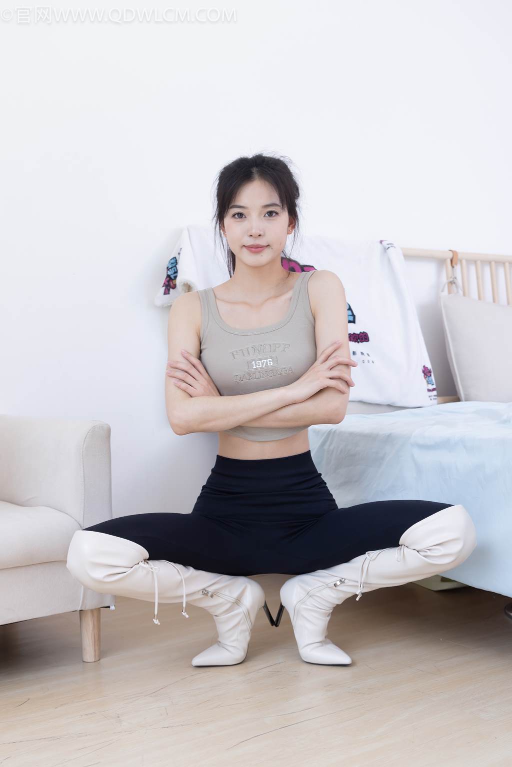 图片[39]-物恋传媒 NO.2490 茯苓-长靴、白棉袜、裸足[140P] – 速更版-美库