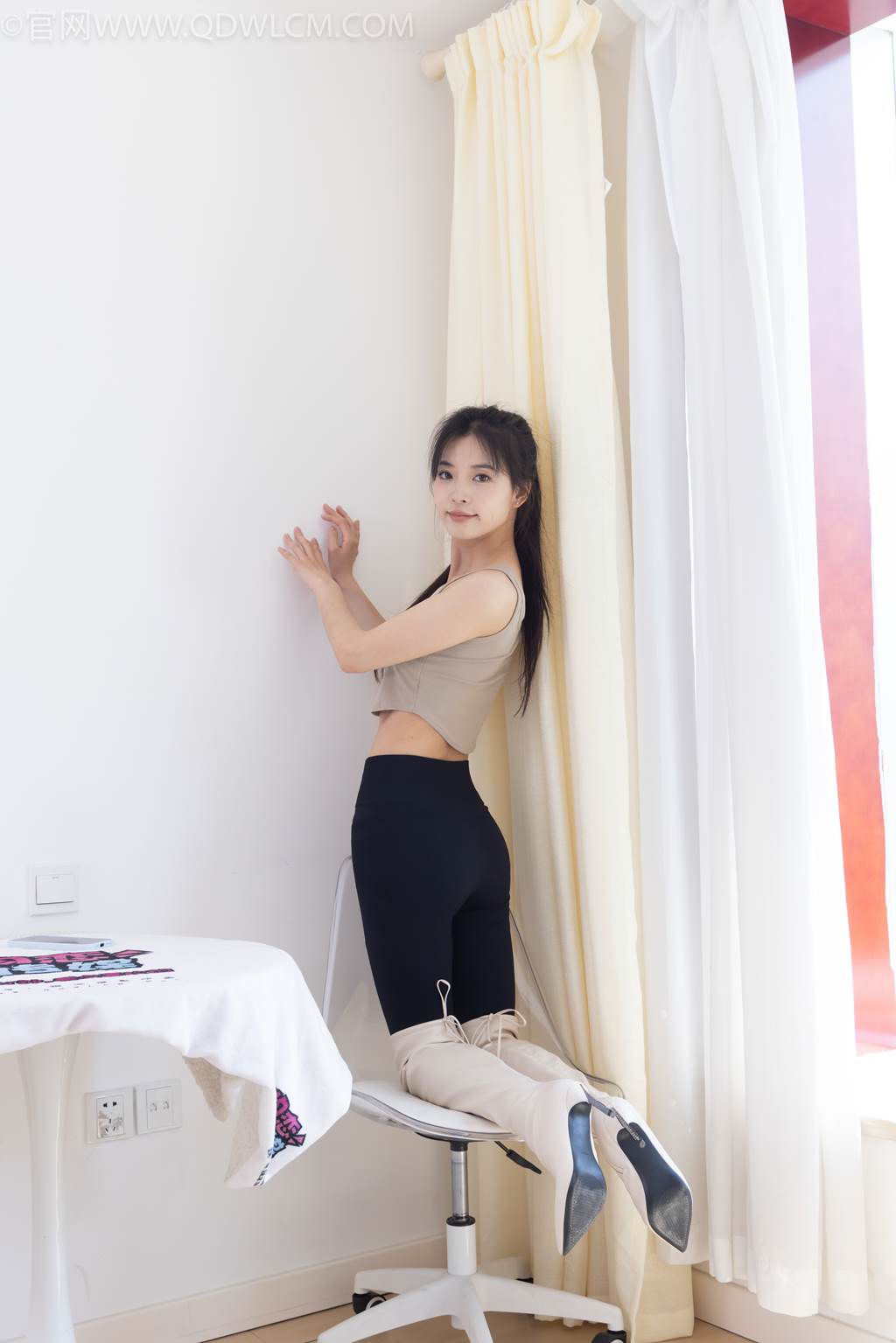 图片[40]-物恋传媒 NO.2490 茯苓-长靴、白棉袜、裸足[140P] – 速更版-美库