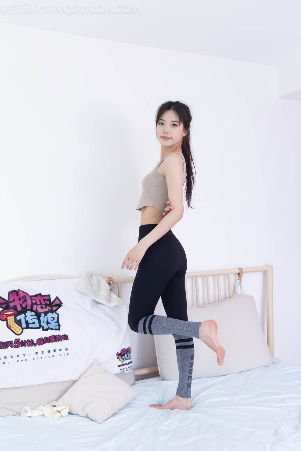 图片[62]-物恋传媒 NO.2490 茯苓-长靴、白棉袜、裸足[140P] – 速更版-美库