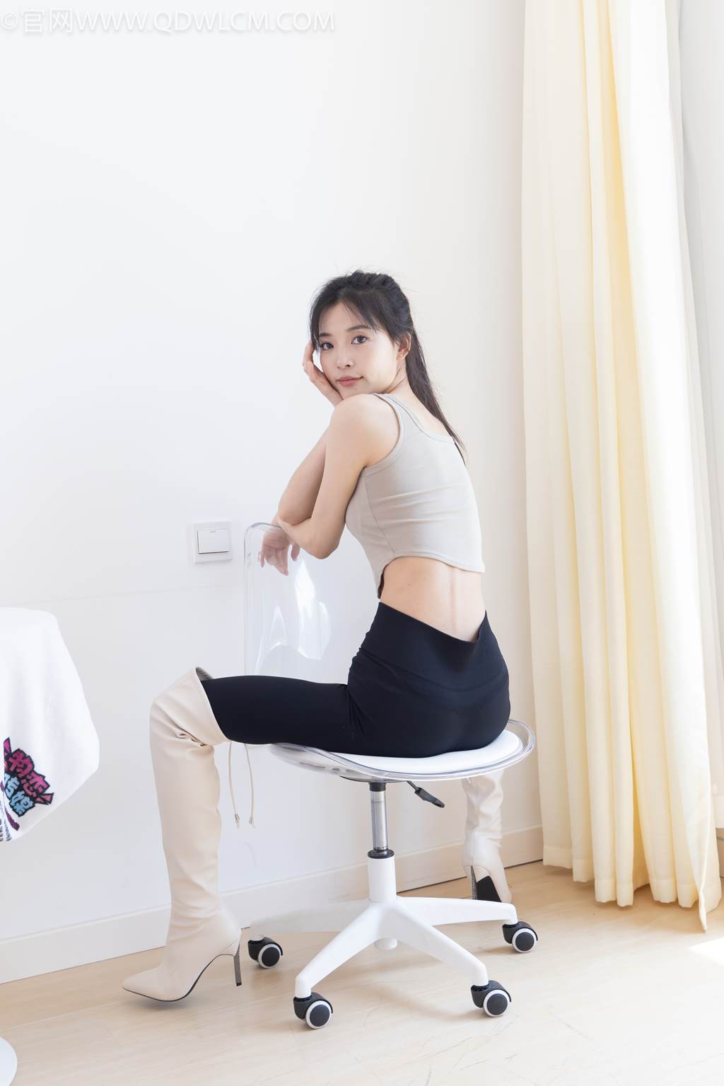 图片[72]-物恋传媒 NO.2490 茯苓-长靴、白棉袜、裸足[140P] – 速更版-美库