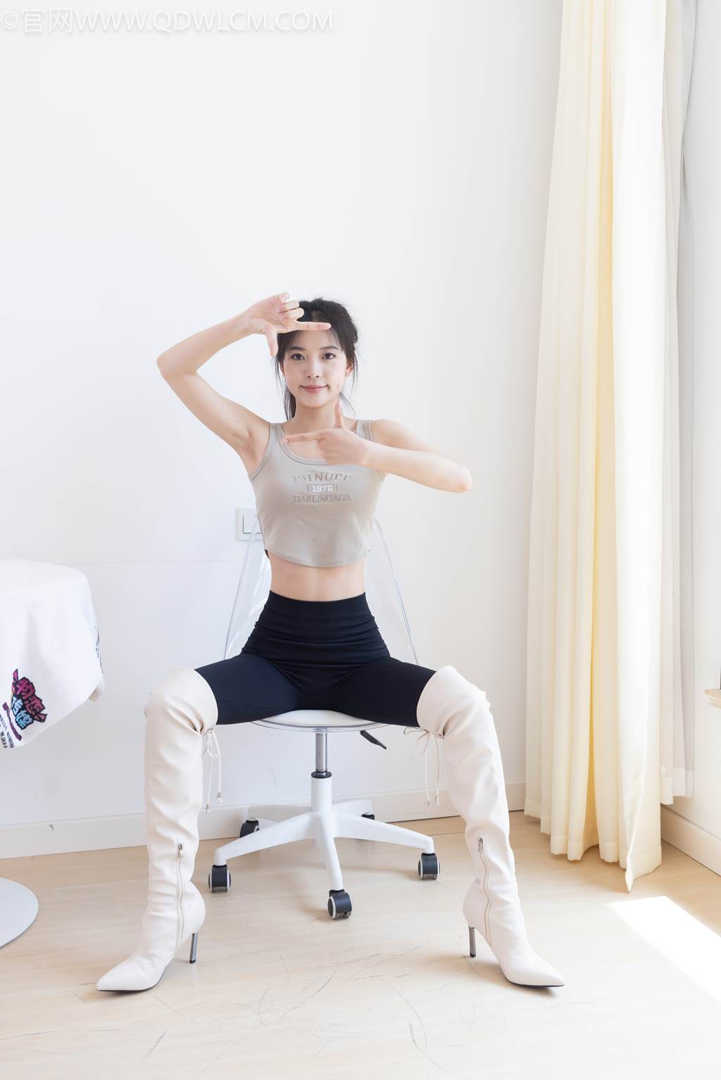 图片[81]-物恋传媒 NO.2490 茯苓-长靴、白棉袜、裸足[140P] – 速更版-美库