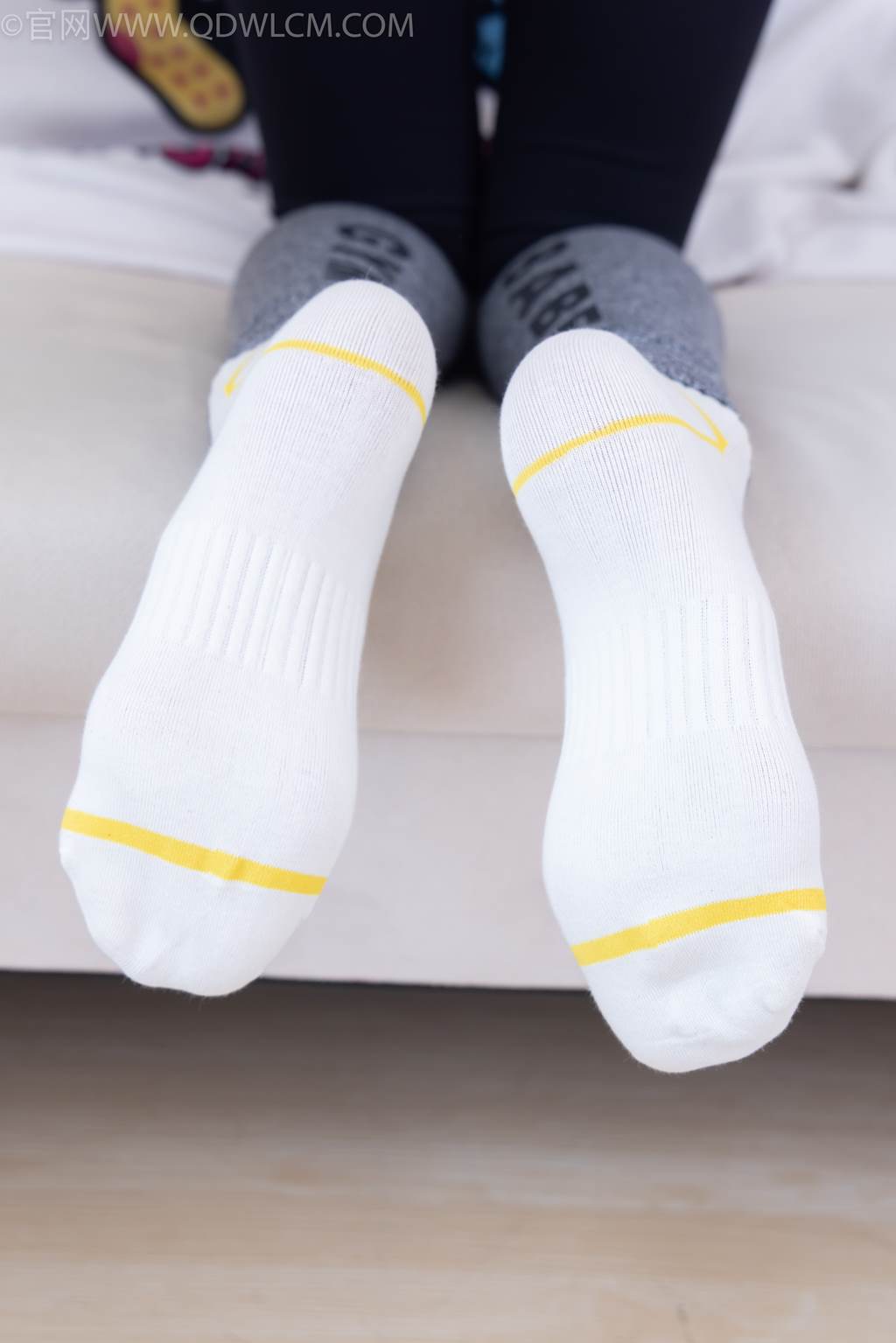图片[85]-物恋传媒 NO.2490 茯苓-长靴、白棉袜、裸足[140P] – 速更版-美库