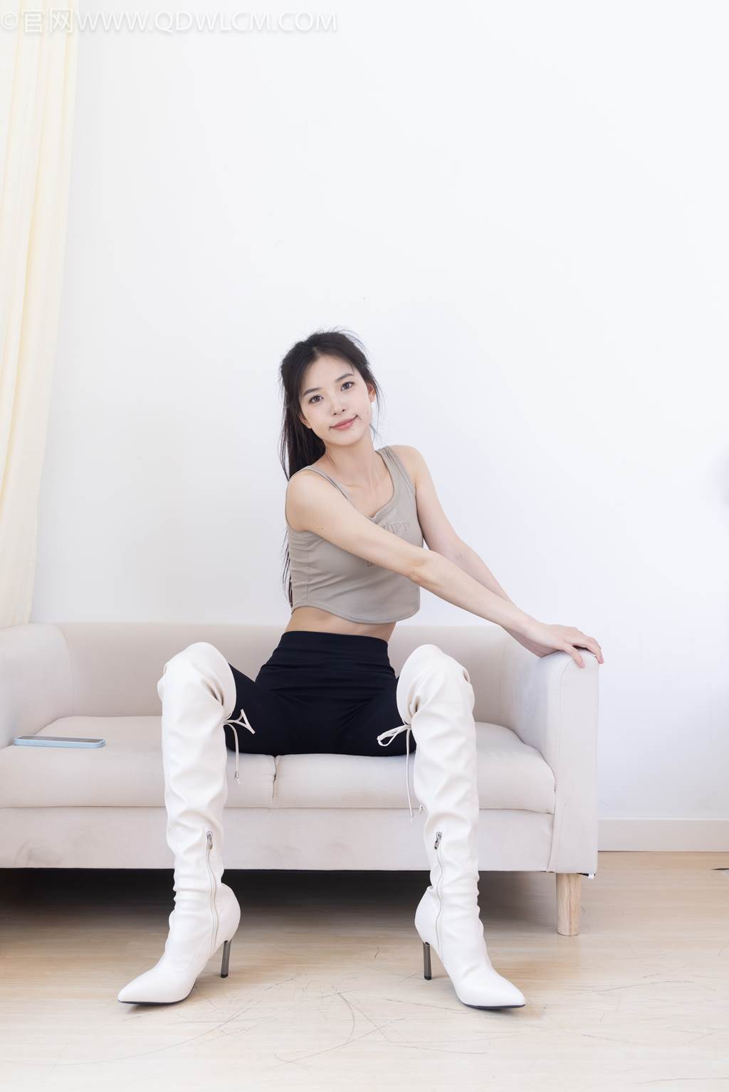 图片[119]-物恋传媒 NO.2490 茯苓-长靴、白棉袜、裸足[140P] – 速更版-美库