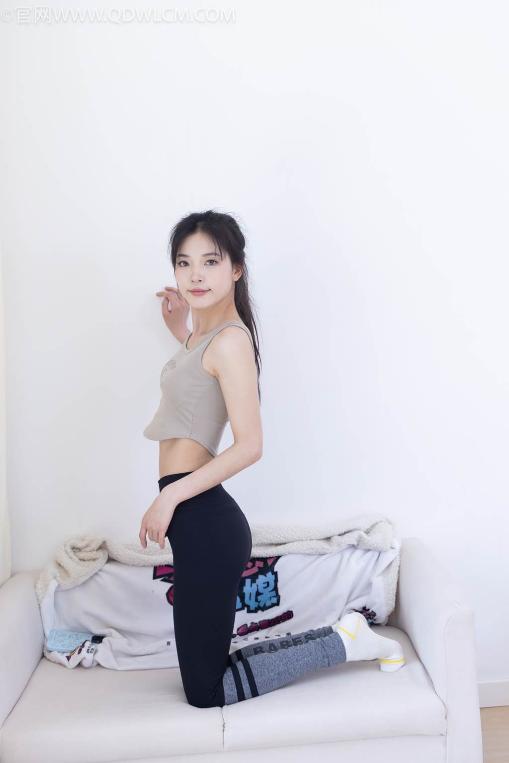 图片[126]-物恋传媒 NO.2490 茯苓-长靴、白棉袜、裸足[140P] – 速更版-美库