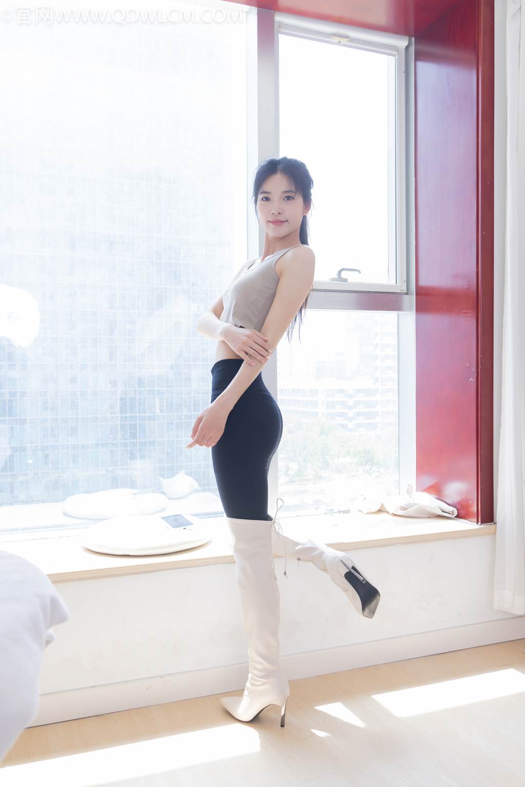 图片[138]-物恋传媒 NO.2490 茯苓-长靴、白棉袜、裸足[140P] – 速更版-美库