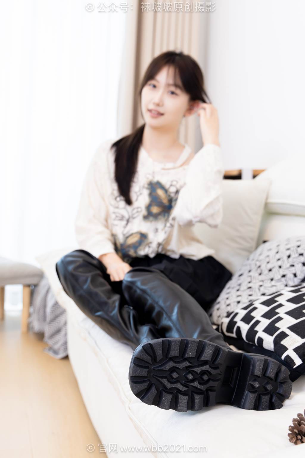 图片[21]-[BoBoSocks袜啵啵]NO.602 香菜-长靴、白棉袜、薄黑丝[144P] – 速更版-美库