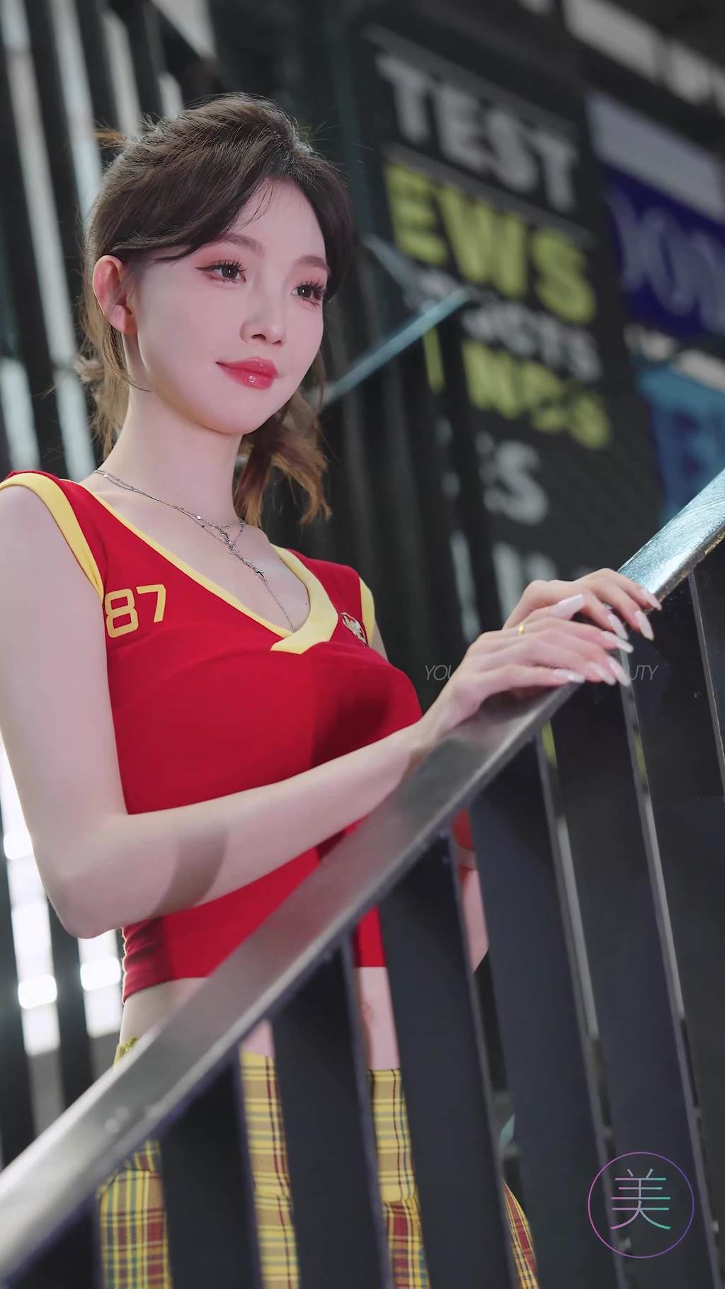 图片[27]-NO.1577 2024 广州车展 网红美女车模 beautyleg LOOKBOOK 33[30P] – 速更版-美库