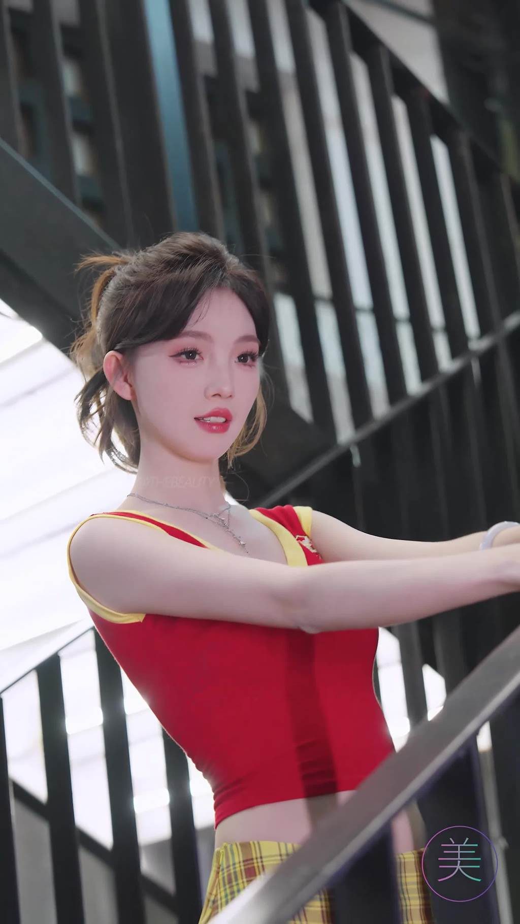 图片[29]-NO.1577 2024 广州车展 网红美女车模 beautyleg LOOKBOOK 33[30P] – 速更版-美库