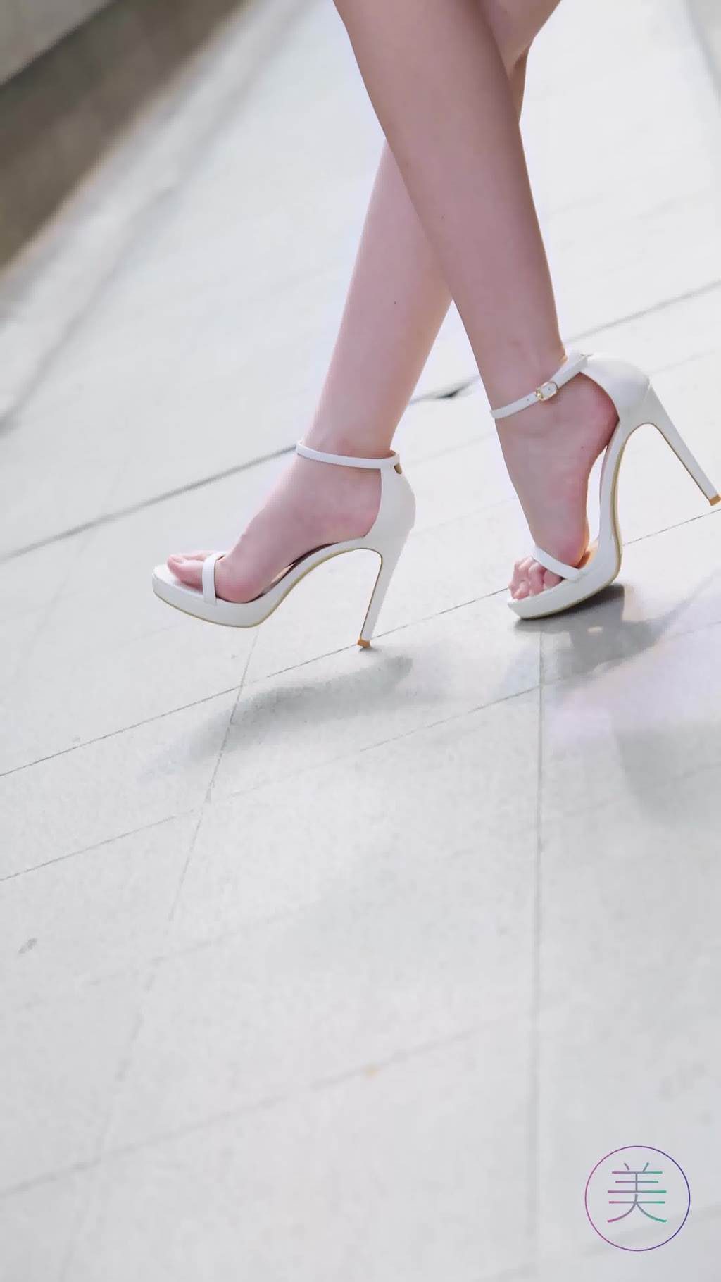 图片[13]-NO.1579 2024 广州车展 网红美女车模 beautyleg LOOKBOOK 35[30P] – 速更版-美库