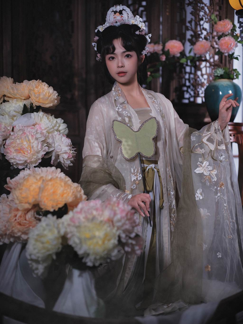 图片[15]-[YITUYU艺图语]2022.11.05 花神 芋圆圆鹅[47+1P] – 速更版-美库