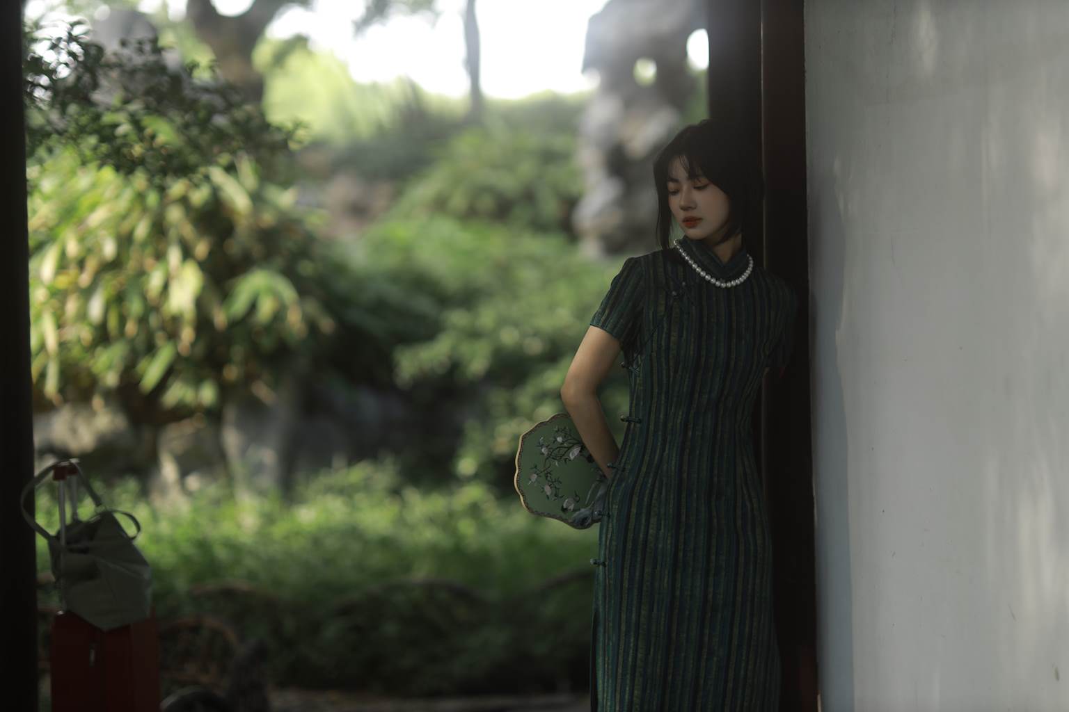 图片[23]-[YITUYU艺图语]2022.11.05 绿意旗袍 Elikaka[35+1P] – 速更版-美库