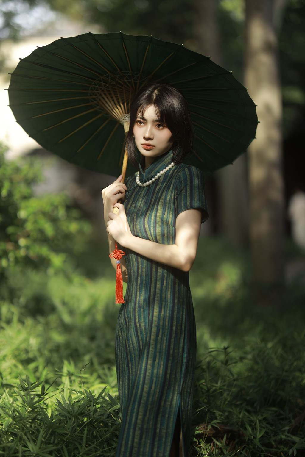 图片[25]-[YITUYU艺图语]2022.11.05 绿意旗袍 Elikaka[35+1P] – 速更版-美库