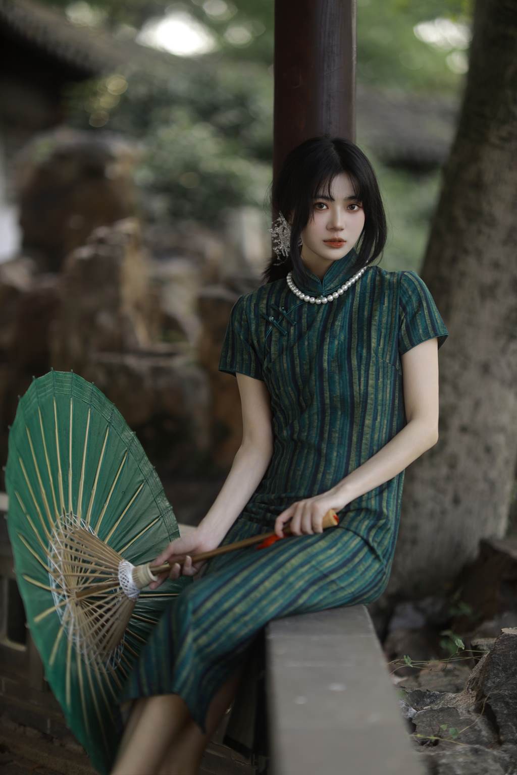 图片[33]-[YITUYU艺图语]2022.11.05 绿意旗袍 Elikaka[35+1P] – 速更版-美库