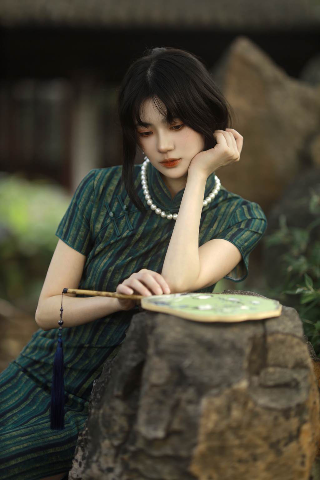 图片[37]-[YITUYU艺图语]2022.11.05 绿意旗袍 Elikaka[35+1P] – 速更版-美库