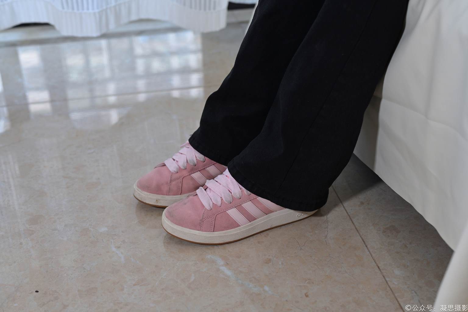 图片[20]-凝思摄影 NO.013 铃铃-T恤、短白袜、平底鞋[139P] – 速更版-美库