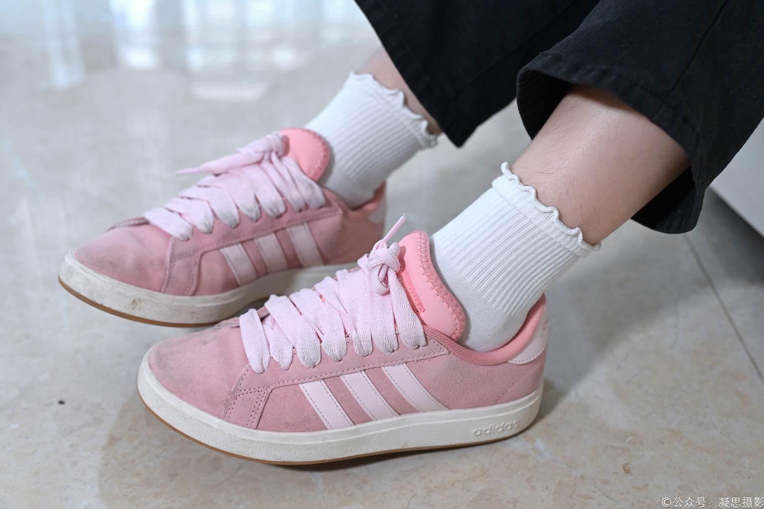 图片[27]-凝思摄影 NO.013 铃铃-T恤、短白袜、平底鞋[139P] – 速更版-美库