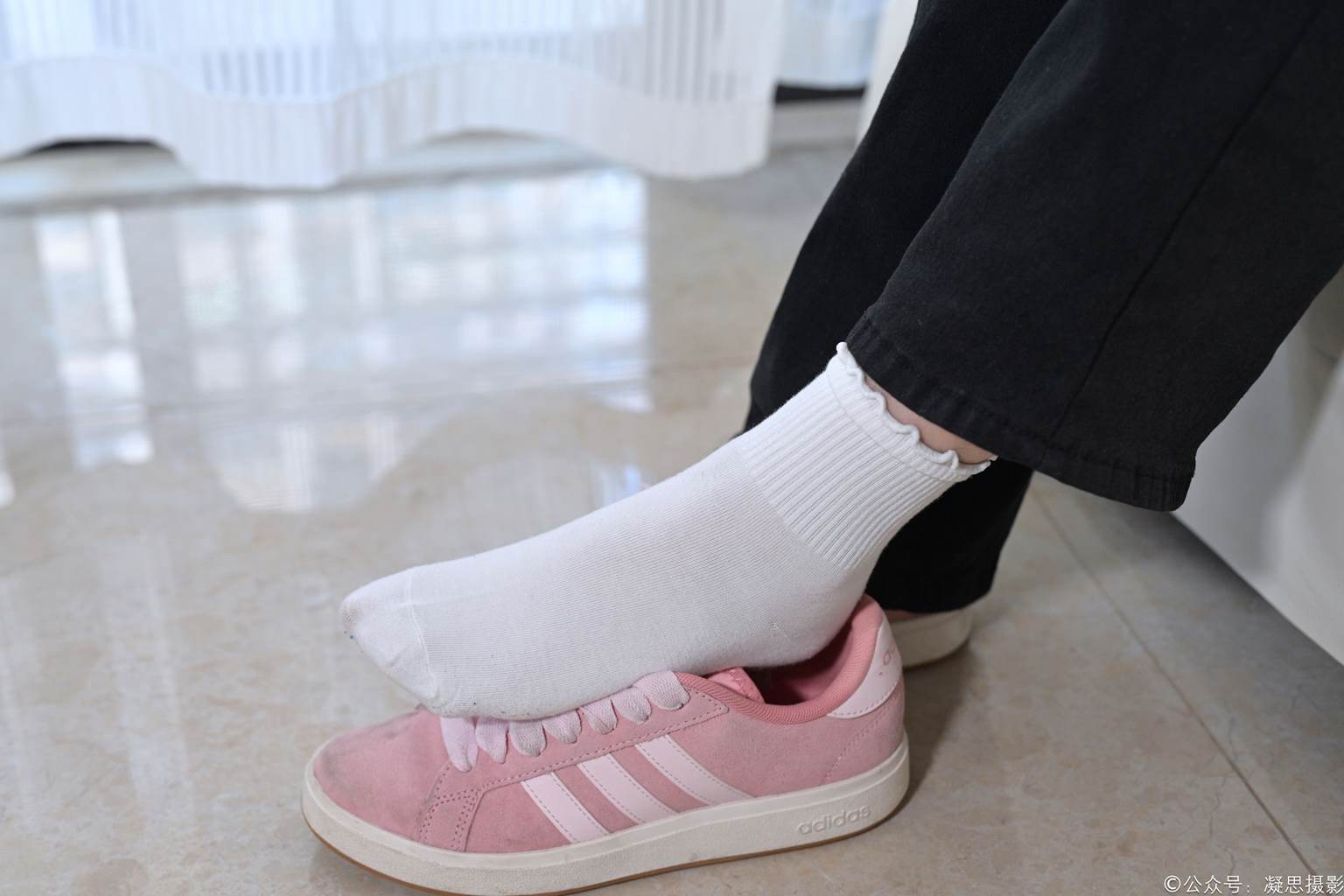 图片[40]-凝思摄影 NO.013 铃铃-T恤、短白袜、平底鞋[139P] – 速更版-美库