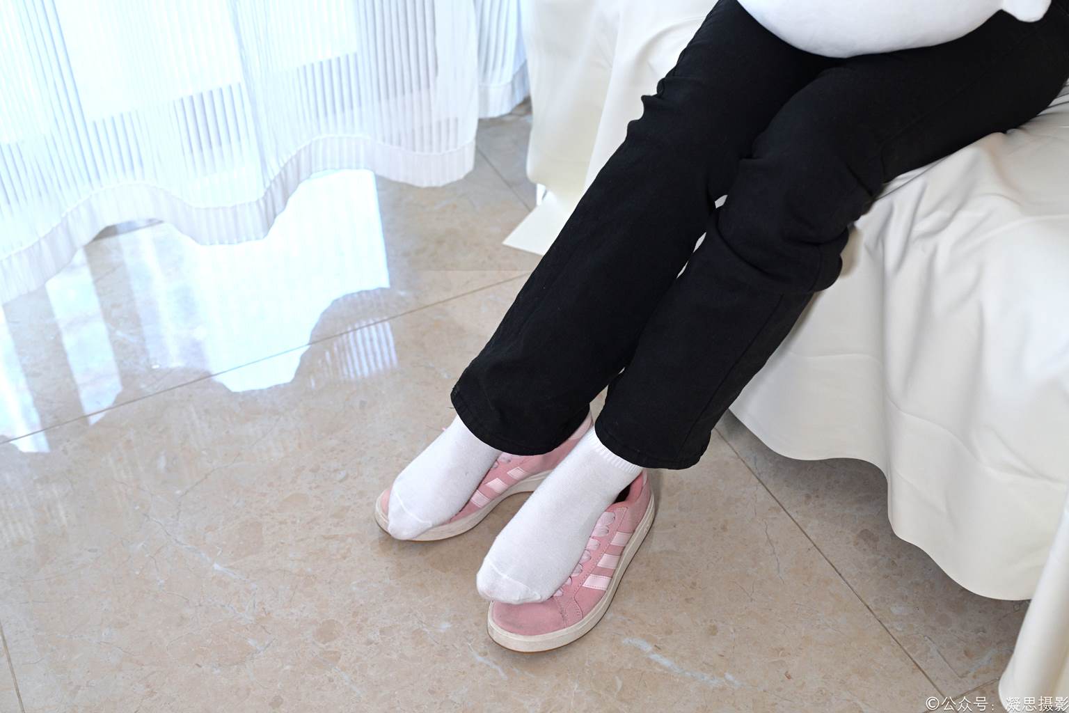 图片[51]-凝思摄影 NO.013 铃铃-T恤、短白袜、平底鞋[139P] – 速更版-美库