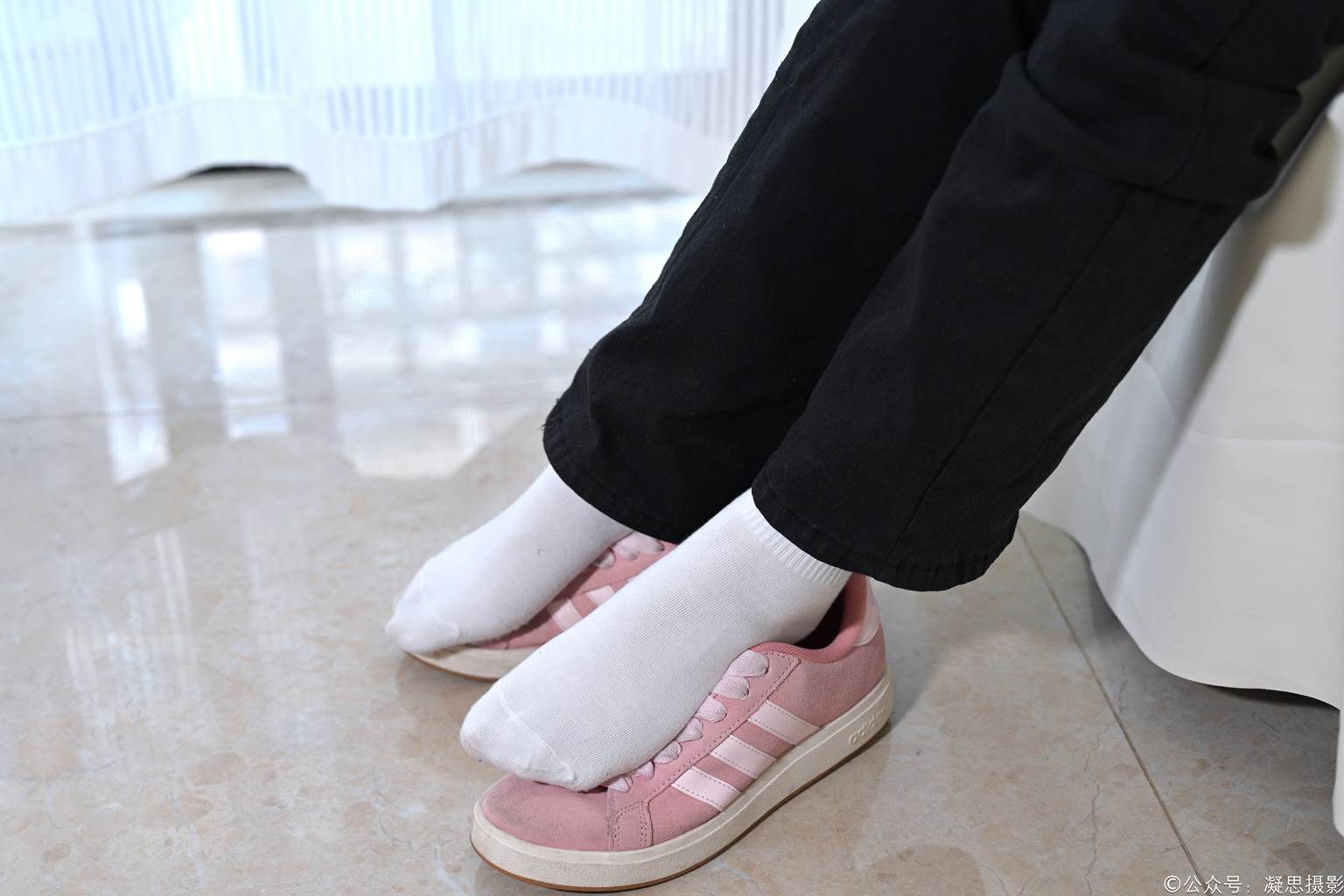 图片[52]-凝思摄影 NO.013 铃铃-T恤、短白袜、平底鞋[139P] – 速更版-美库