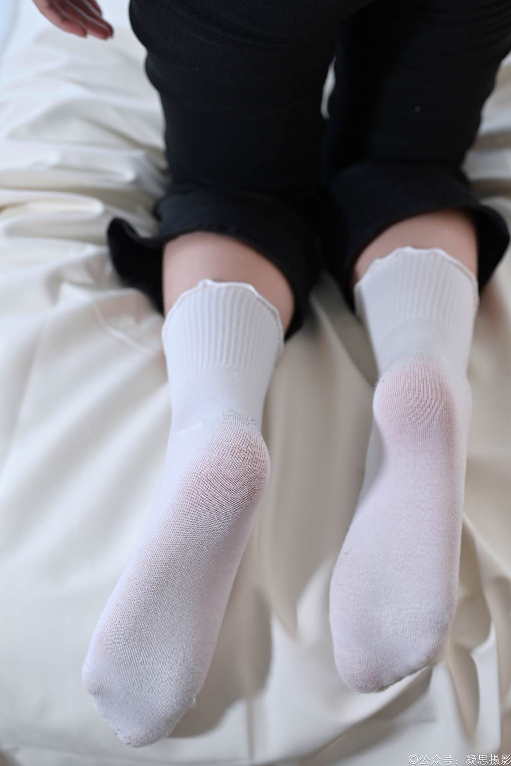 图片[91]-凝思摄影 NO.013 铃铃-T恤、短白袜、平底鞋[139P] – 速更版-美库
