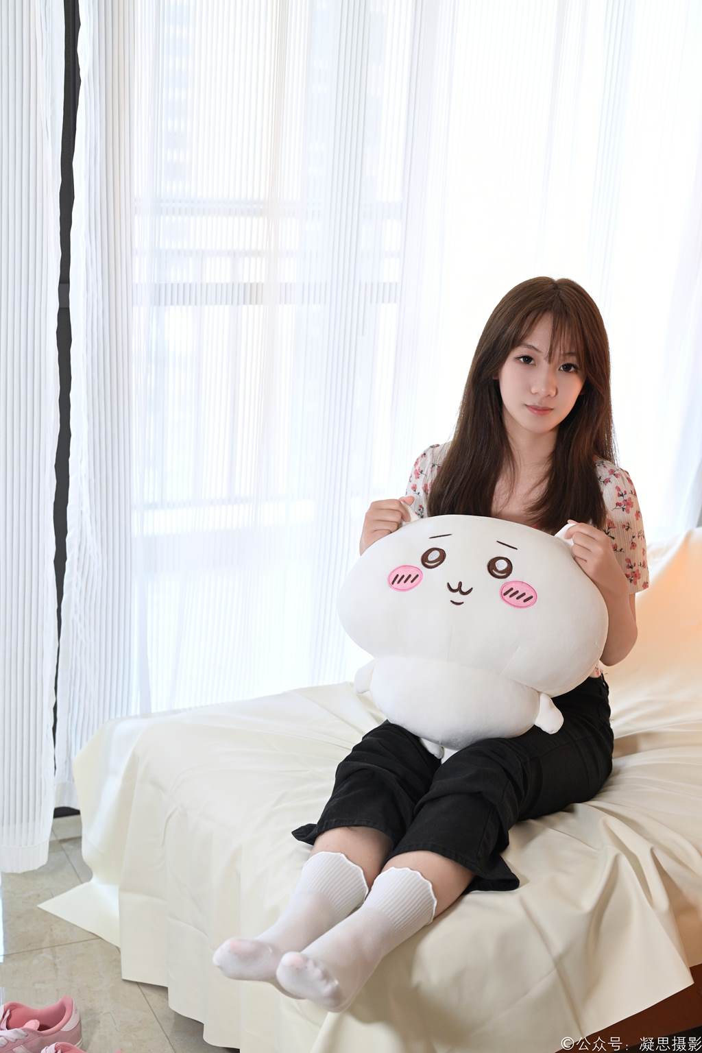 图片[101]-凝思摄影 NO.013 铃铃-T恤、短白袜、平底鞋[139P] – 速更版-美库