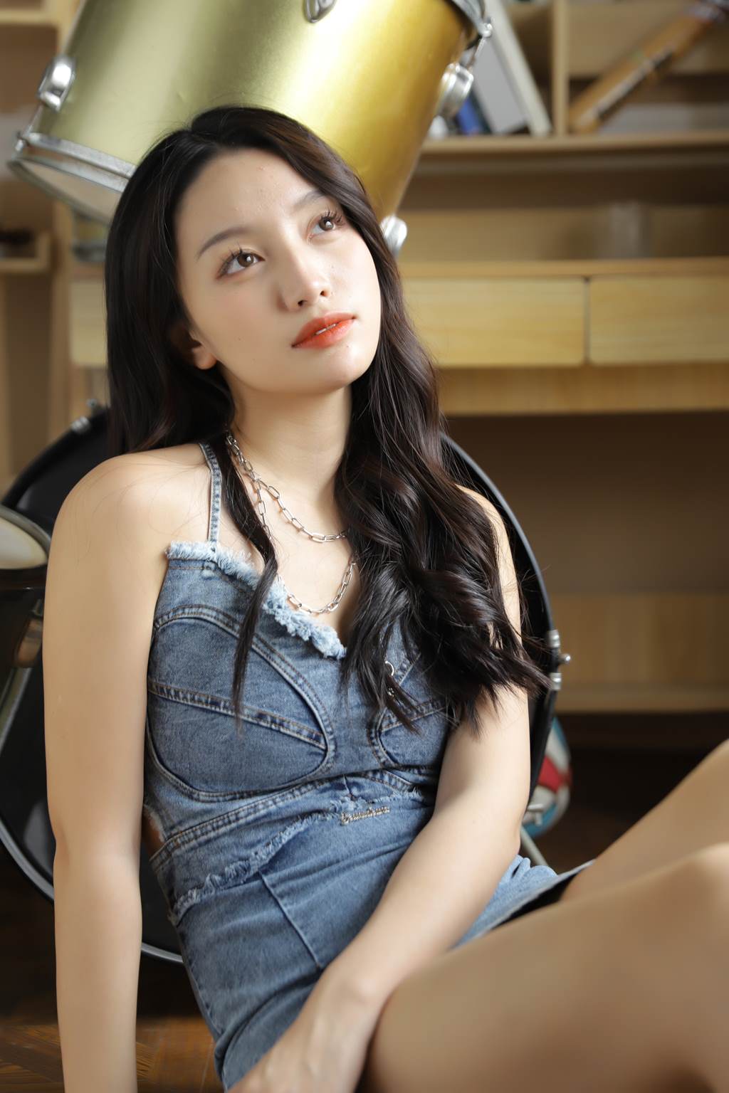 图片[24]-[YITUYU艺图语]2022.11.06 流浪鼓手 柠萌婧啊[35+1P] – 速更版-美库