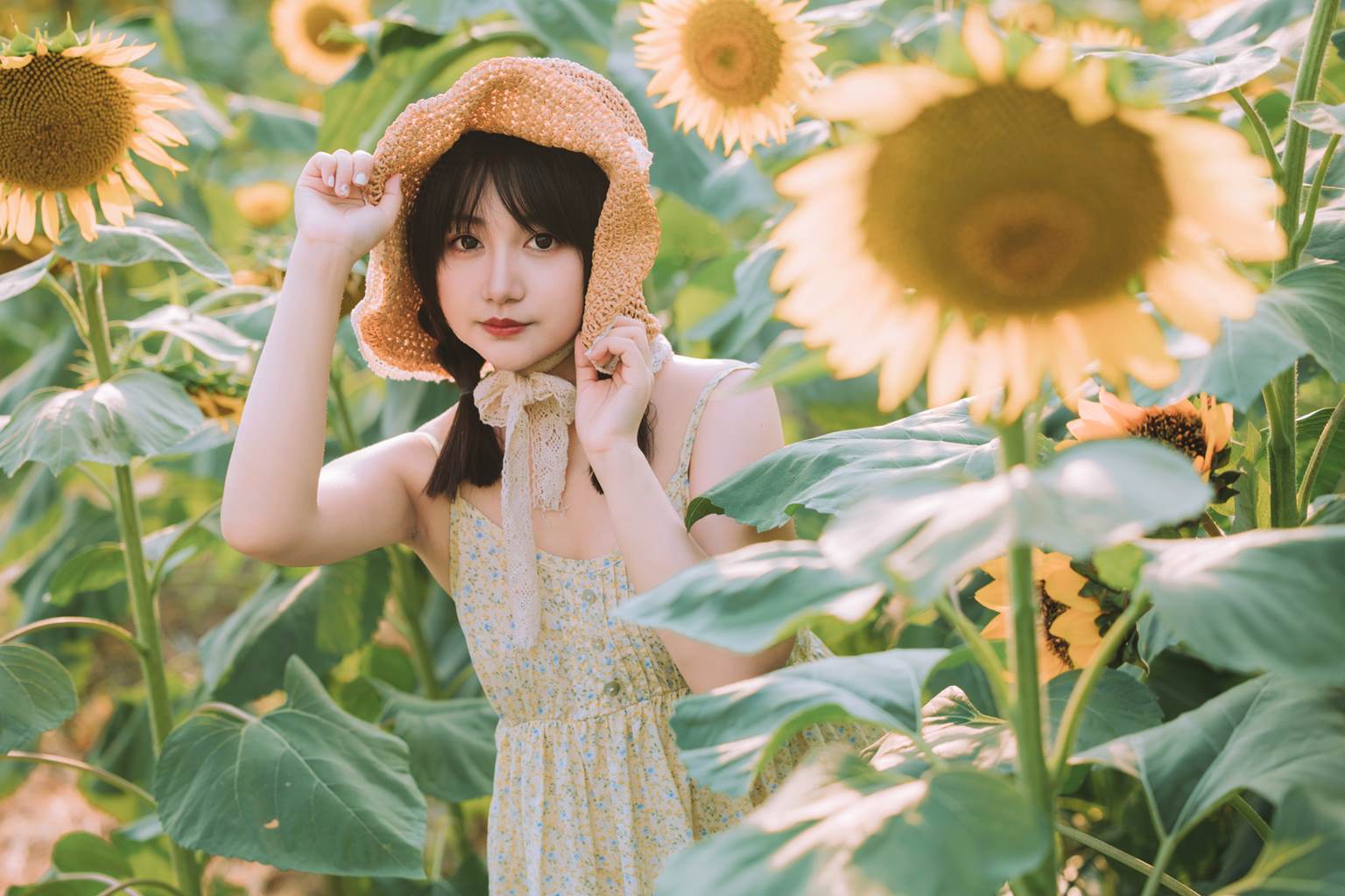 图片[24]-[YITUYU艺图语]2022.11.06 向阳而生 金盏璃[25+1P] – 速更版-美库