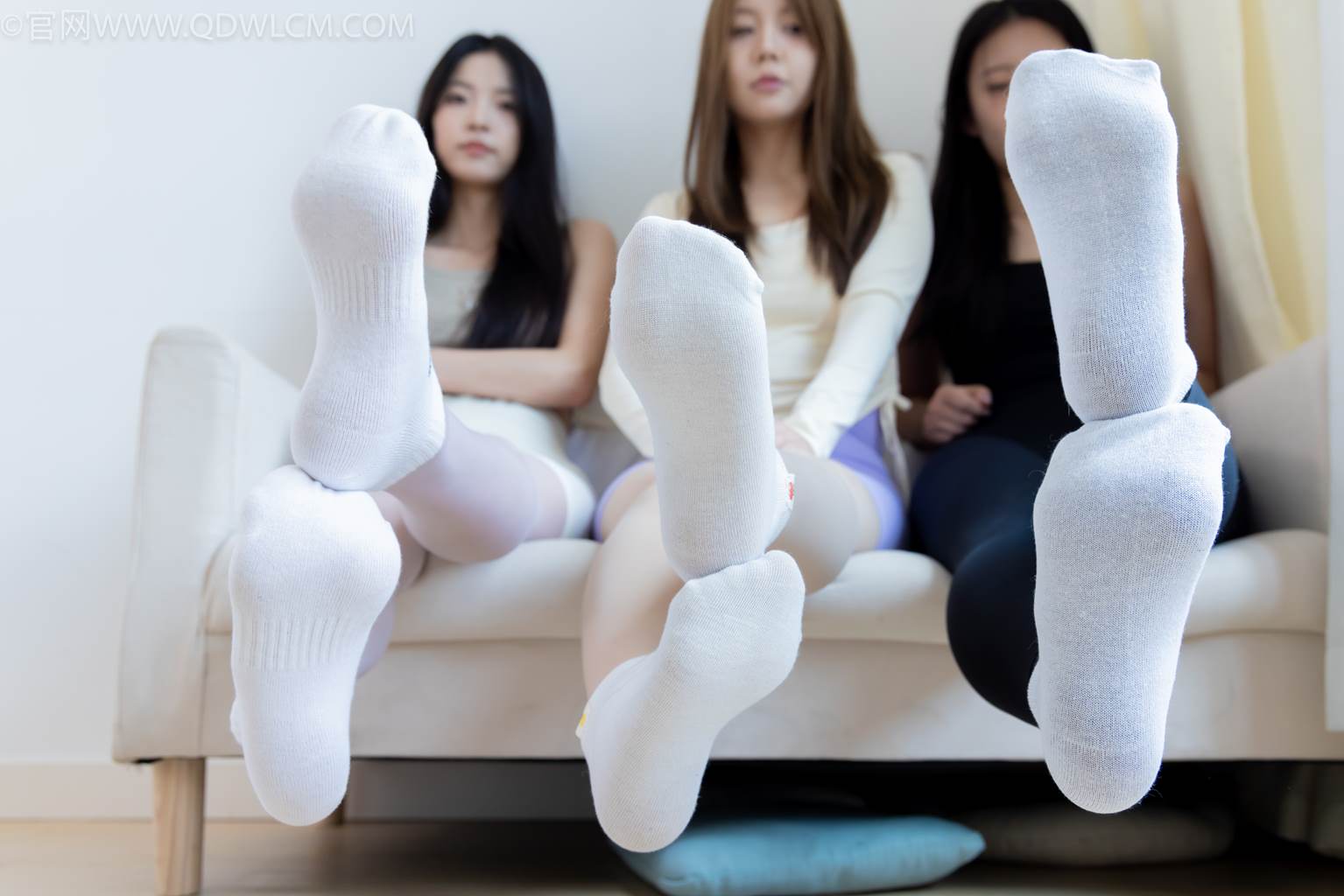 图片[27]-物恋传媒 NO.2493 奶糖&茯苓&小曦-瑜伽裤、运动鞋、白棉袜、薄肉色、白色、黑色丝[144P] – 速更版-美库
