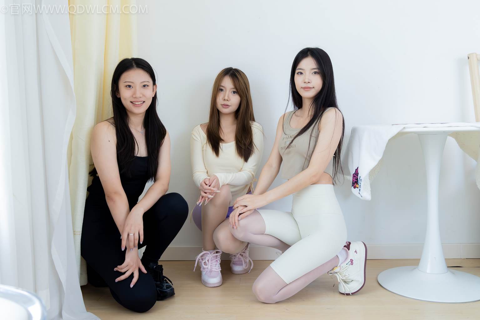 图片[48]-物恋传媒 NO.2493 奶糖&茯苓&小曦-瑜伽裤、运动鞋、白棉袜、薄肉色、白色、黑色丝[144P] – 速更版-美库