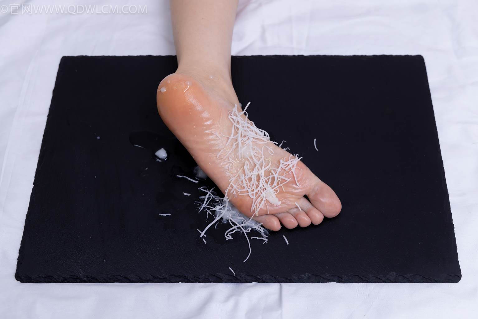 图片[34]-物恋传媒 NO.2494 菜菜-高跟凉鞋、薄肉丝、裸足[212P] – 速更版-美库