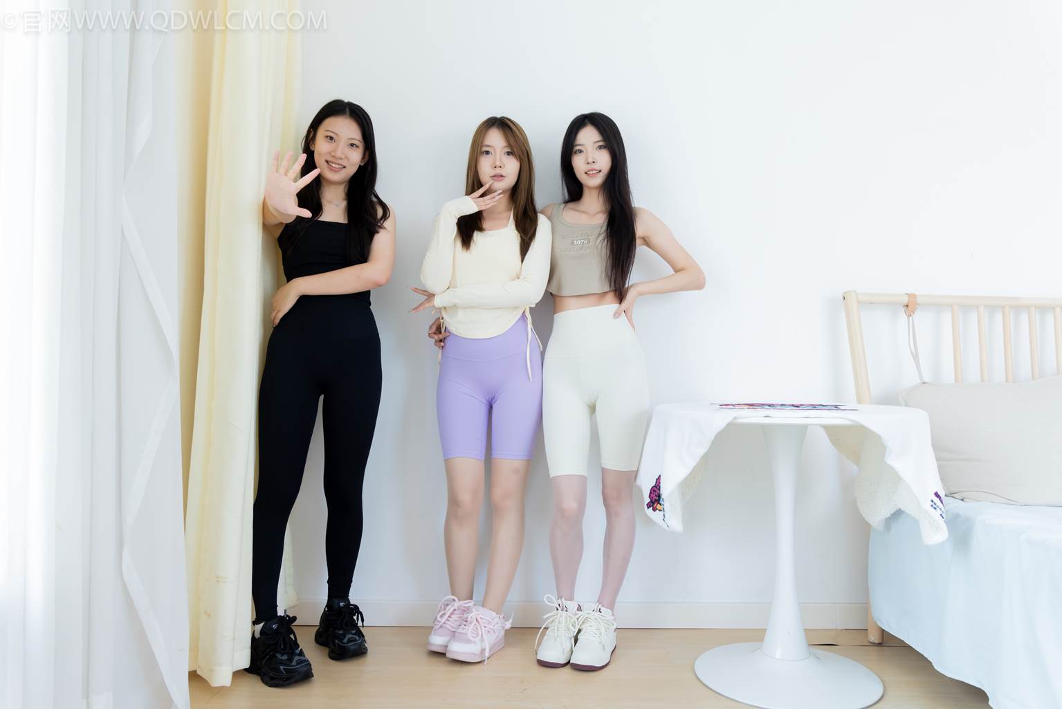 图片[82]-物恋传媒 NO.2493 奶糖&茯苓&小曦-瑜伽裤、运动鞋、白棉袜、薄肉色、白色、黑色丝[144P] – 速更版-美库