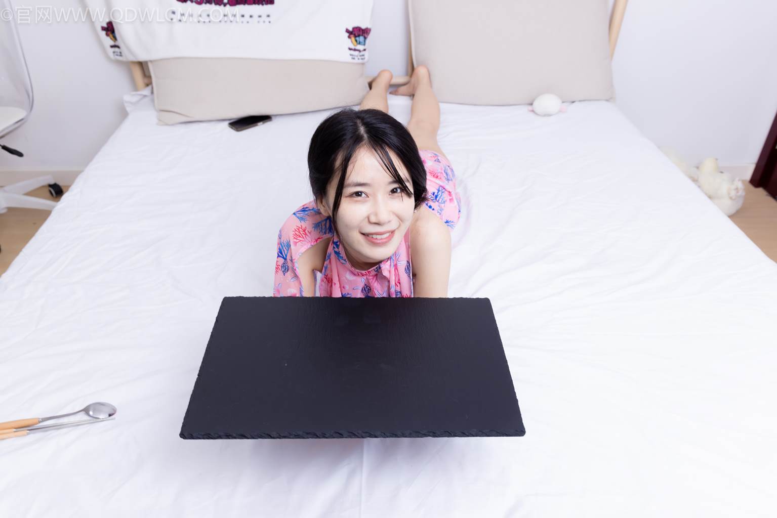 图片[172]-物恋传媒 NO.2494 菜菜-高跟凉鞋、薄肉丝、裸足[212P] – 速更版-美库