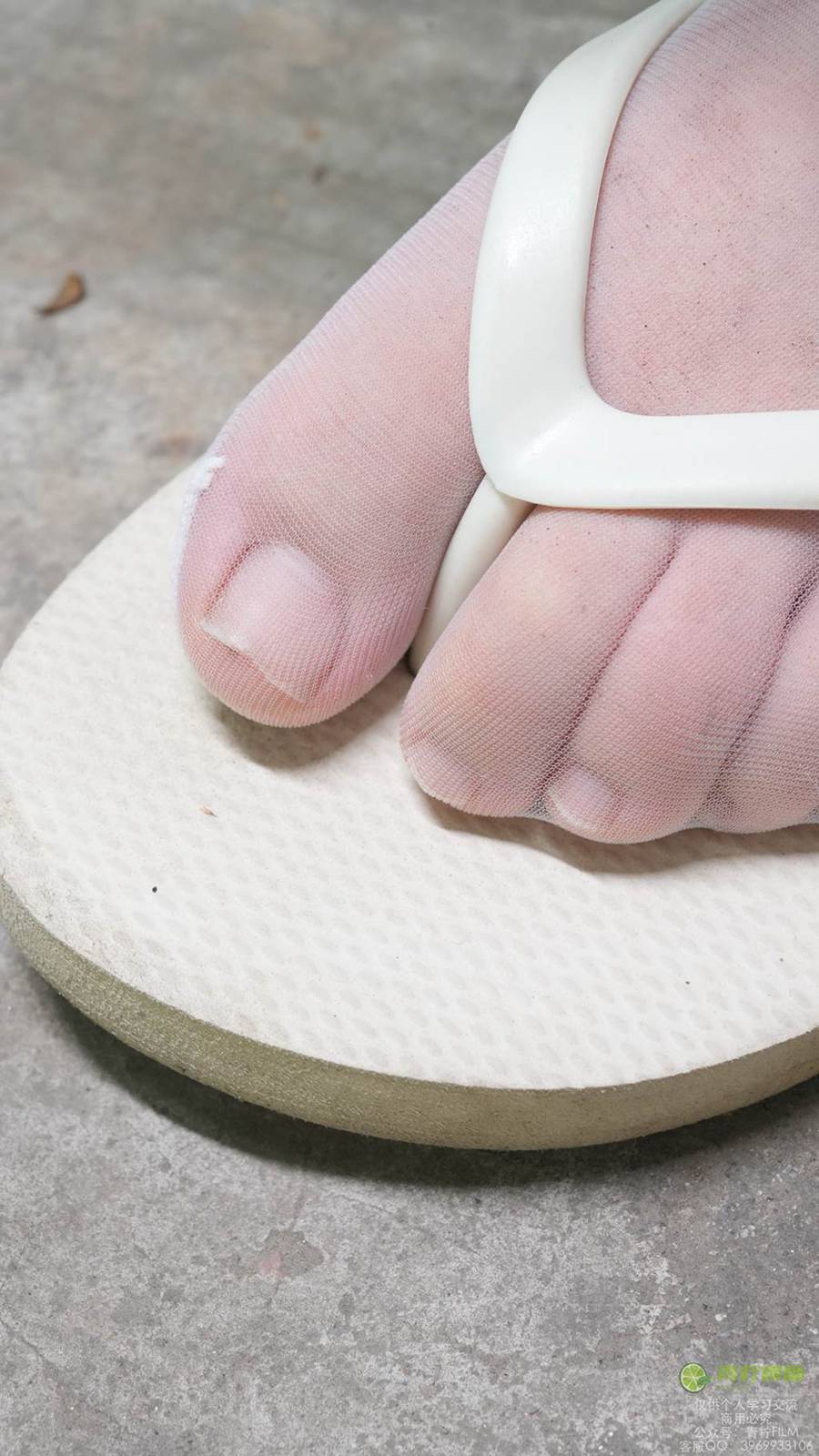 图片[35]-青柠映画 NO.042 – 阿慌 共享单车裸足[133P] – 速更版-美库