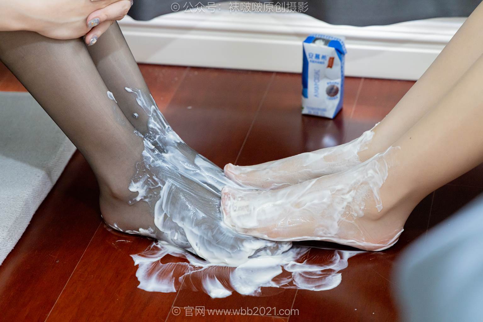 图片[54]-[BoBoSocks袜啵啵]NO.603 小甜豆&甜甜圈-高跟鞋、油亮薄黑丝、油亮薄肉丝[135P] – 速更版-美库