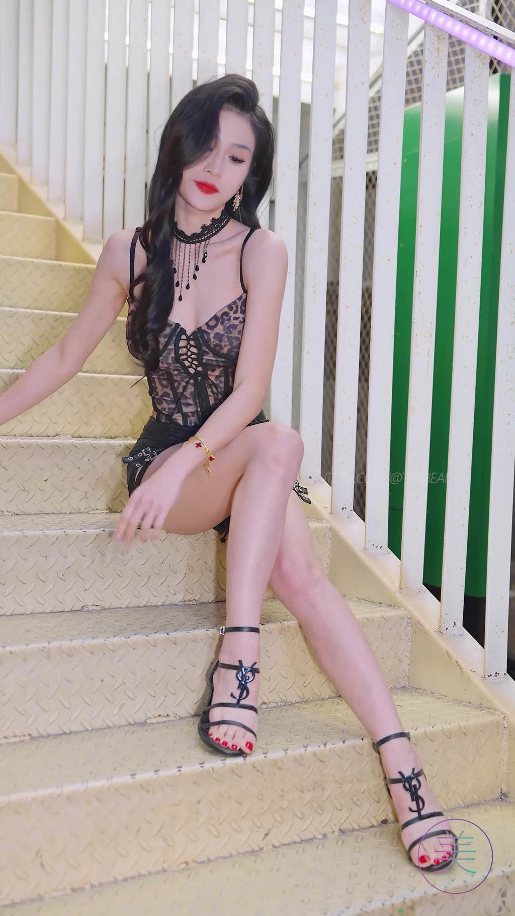 图片[30]-NO.1585 2024 广州车展 网红美女车模 beautyleg LOOKBOOK 41[30P] – 速更版-美库